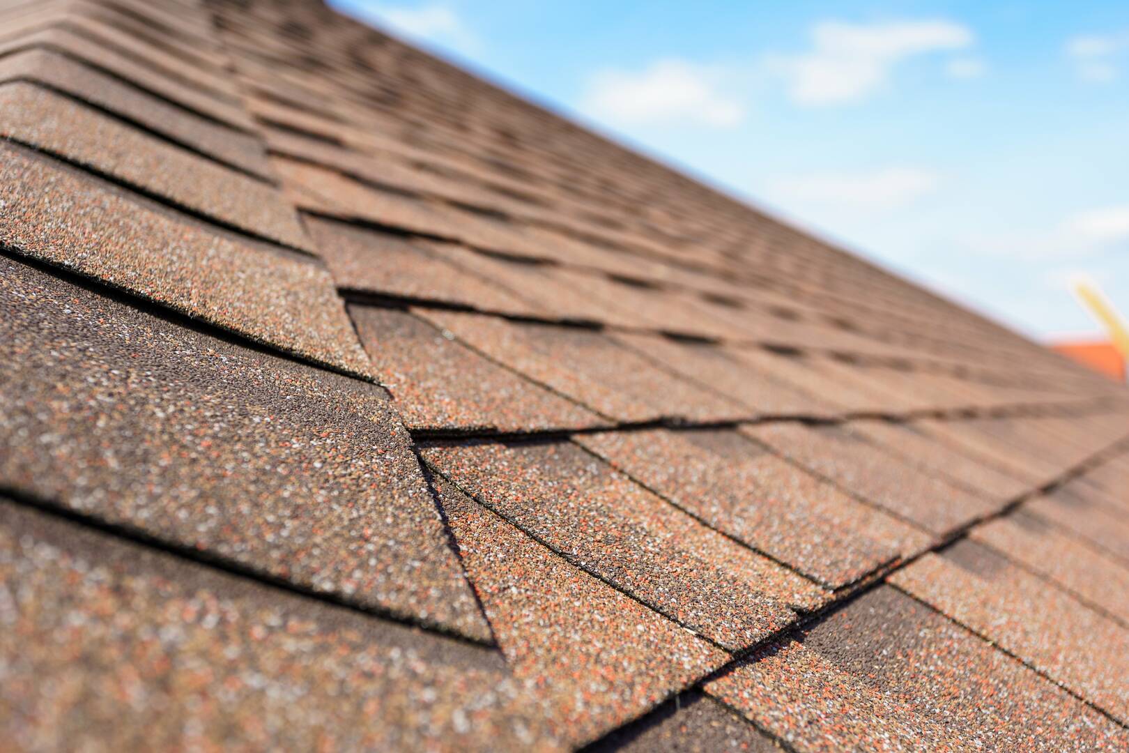 Everlast Roofing and Gutters